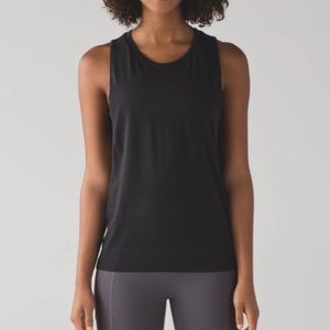 Lululemon Breeze By Muscle Tank Top - Size 6